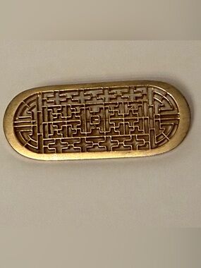 MFA SIGNED BROOCH VINTAGE GOLD TONE INTRICATE OPEN WORK ART DECO 2.5”